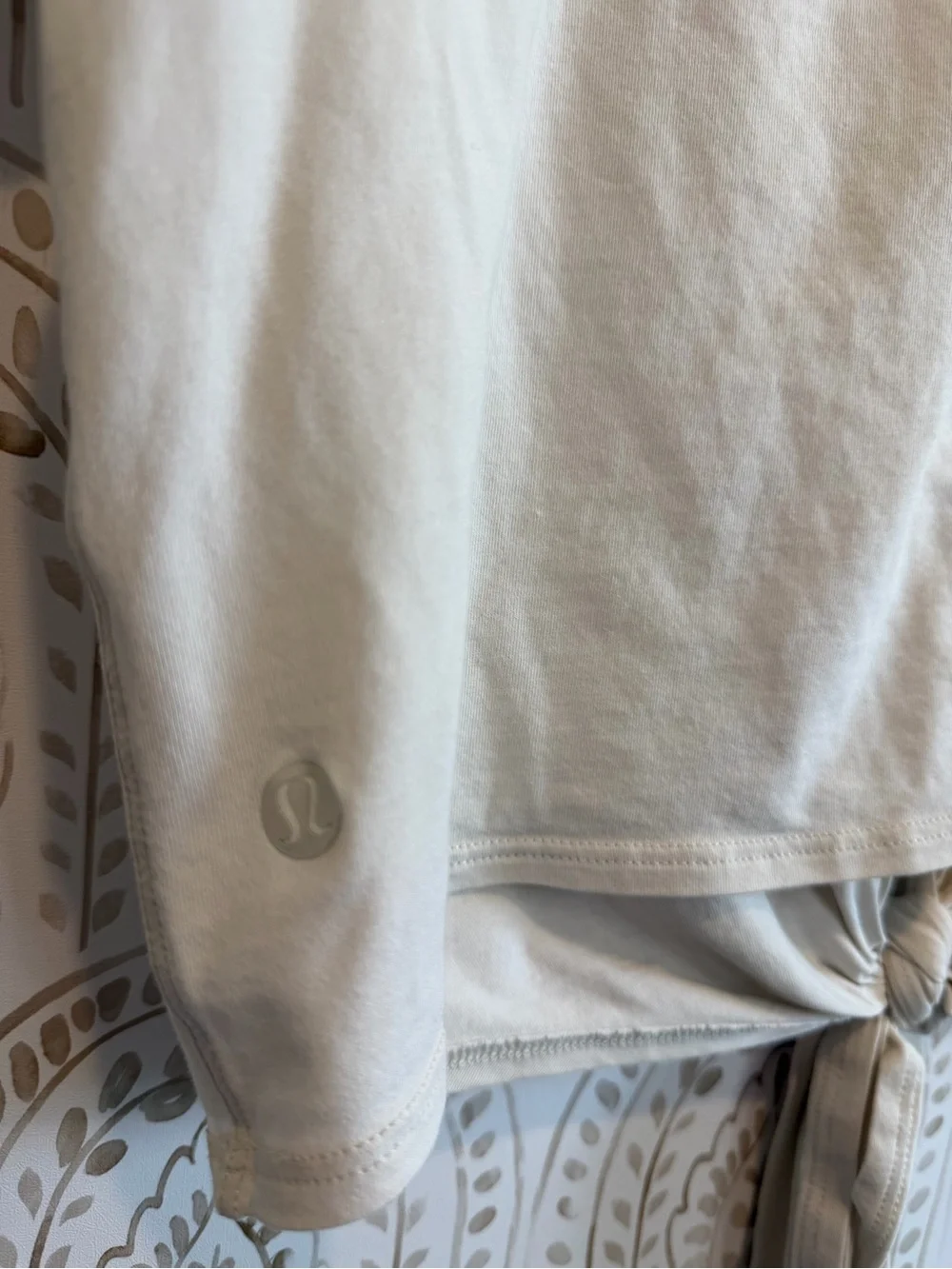 LuLuLemon All Sport Tie Front Shirt size 8 Ivory Cream Off White